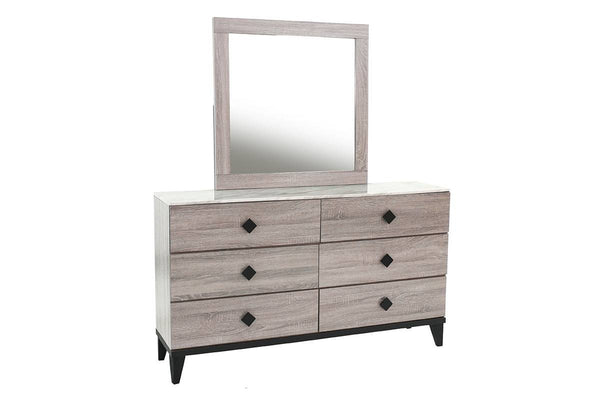 DRESSER