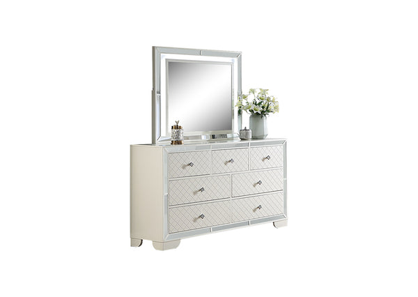 DRESSER