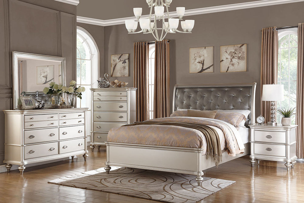 EASTERN KING BED/SILVER FINISH