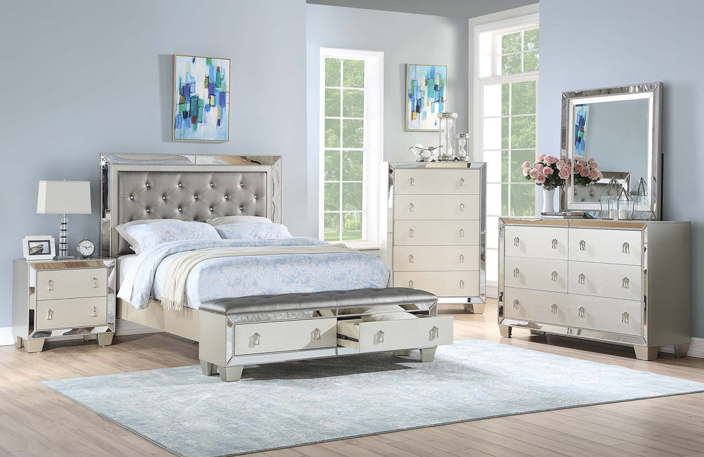 E. KING BED W/STORAGE BENCH/SILVER