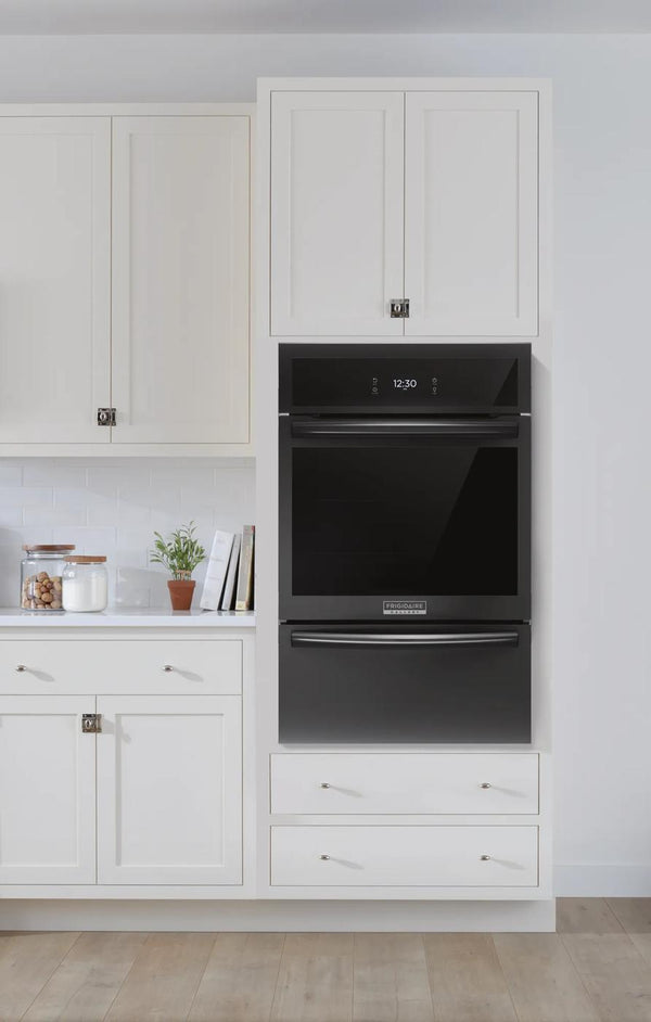 24" Single Gas Wall Oven with Air Fry