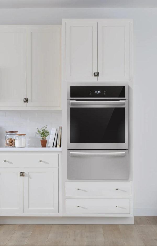 24" Single Gas Wall Oven with Air Fry