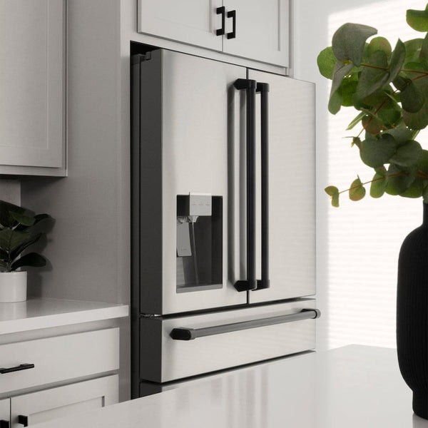 ZLINE 36" Autograph Edition 21.6 cu. ft 4-Door French Door Refrigerator with Water and Ice Dispenser in Fingerprint Resistant Stainless Steel with Matte Black Accents (RFMZ-W-36-MB)