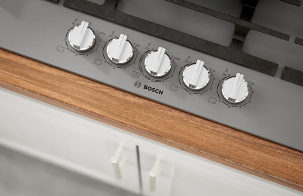 Benchmark®, Gas Cooktop, 36'', Tempered glass, Dark silver