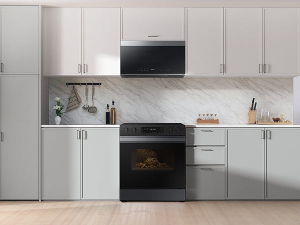 Bespoke Smart Slide-In Electric Range 6.3 cu. ft. with Precision Knobs