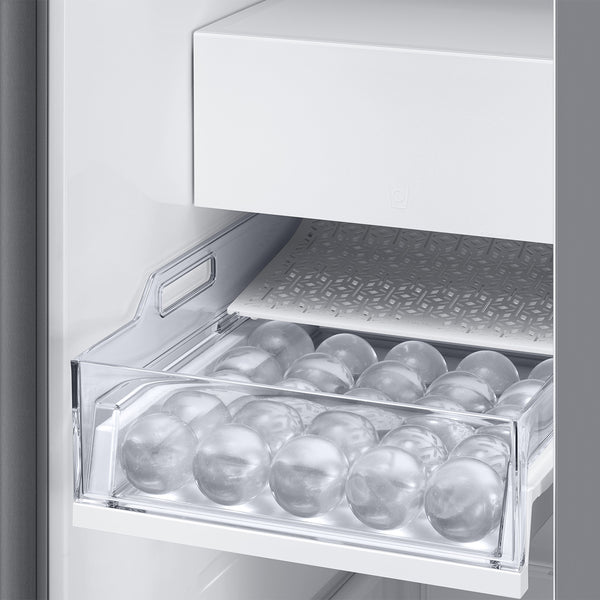 Bespoke AI 27 cu. ft. Side-by-Side Refrigerator with Sphere Ice™ & External Water & Ice Dispenser in Stainless Steel