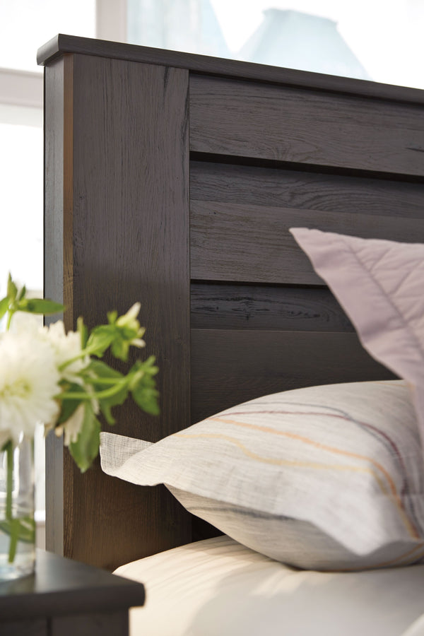  this alluring full bed is urban sophistication with a decidedly relaxed air. Itâ€™s got the crisp