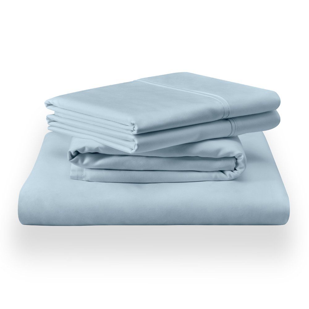 Cool, breathable, head-to-toe comfort. Made with natural TENCEL Lyocell fibers and cooling nylon technology, our knit Breeze° sheets are cool to the touch and perfect for hot sleepers, summer nights, warm climates, and anyone who wants to enjoy the benefi
