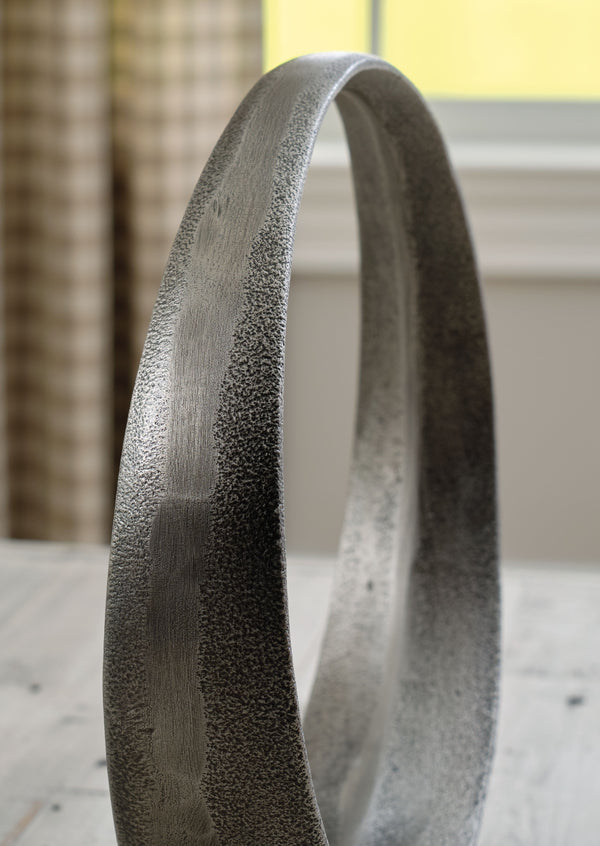 Ryandale - Antique Pewter Finish - Sculpture (Set of 2) 11.5"