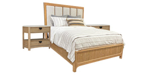 Escape - Bedroom King Panel Bed With 2 Nightstands - Glazed Natural Oak
