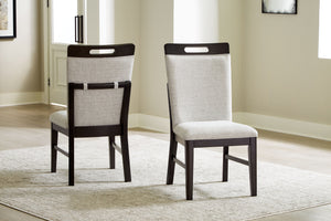  while a fun and functional peek-a-boo handle keeps it relevant and on trend. Incorporating high sty