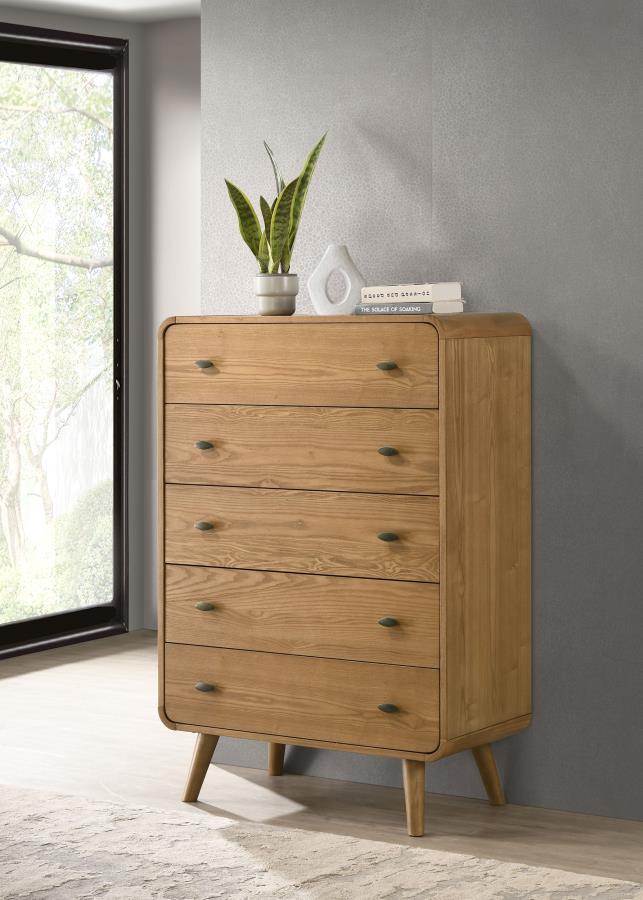 Stylishly organize your wardrobe with this mid-century modern chest of drawers, built with pine, engineered wood, and walnut veneer for durability and style. Featuring five spacious drawers, it offers ample storage for clothing and accessories. Rounded ed