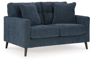  Loveseat