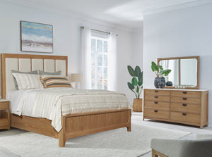 Easygoing. Inspired. Simplicity. With nature as its muse, the Escape whole home collection elevates the everyday with furnishings in harmony with modern living. Its unique designs draw upon a palette of nature-inspired materials, including authentic oak w