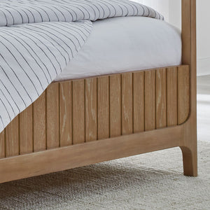 Escape - Bedroom King Poster Bed 2 Nightstands Dresser With Mirror And Chest - Glazed Natural Oak