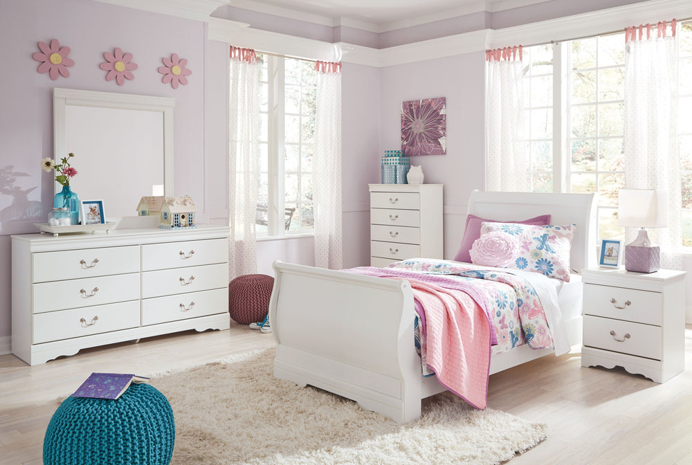 Anarasia - 7 Pc. - Dresser, Mirror, Chest, Twin Sleigh Bed, Nightstand - White