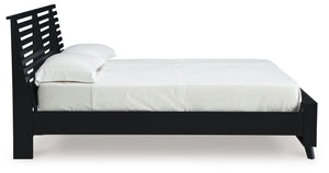 Danziar - Black - Queen Slat Panel Bed