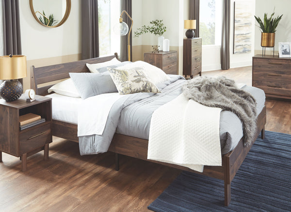 Calverson - Mocha - Full Panel Platform Bed