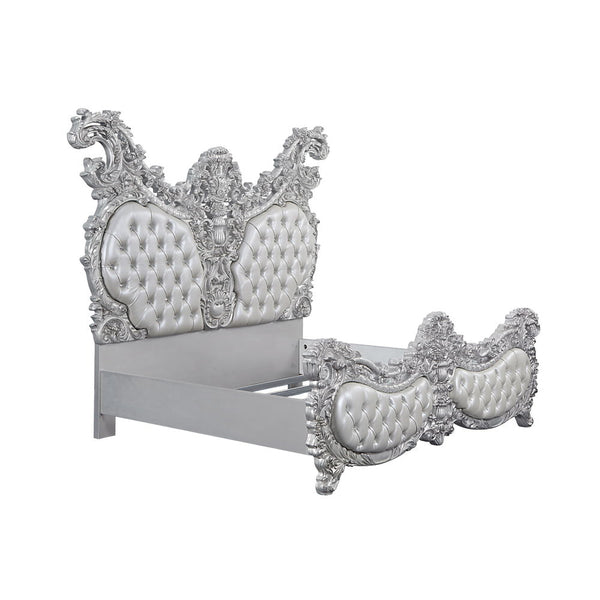  intricate scrollwork