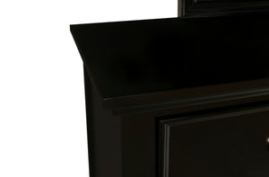  this mirror ensures strength and long-lasting durability. Its versatile transiti
