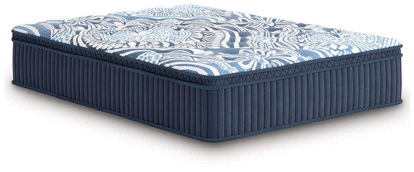 Reap the benefits of restorative sleep with the plush feel of this Euro Top California king mattress. Layers of cushioned comfort, including memory foam, quilt foam and latex, conform to your body to relieve pressure points. Snoozing side-by-side with a p