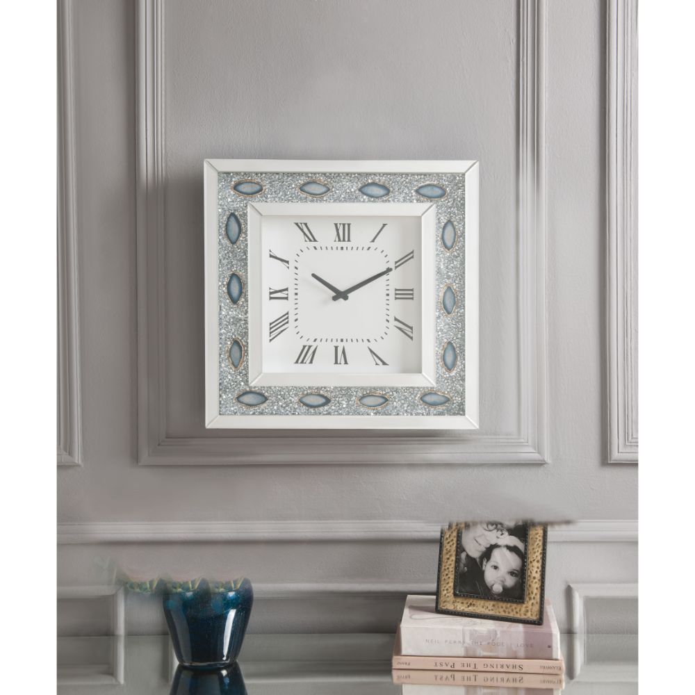 Square Clock (Wall) Beveled Mirrored, Clear Glass & Faux Agate with Faux Diamonds Inlay Clock Mechanism: Quartz, Battery Required: 1A Not Included Chime Sound: Not Included (Low Ticking) Dial Numeral Type: Roman<br/><br/><b>Product Features</b><ul><li>Wal