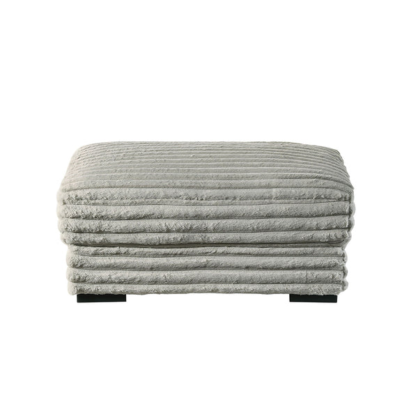  offering both style and functionality. Crafted from 100% gray polyester fabric with a plush