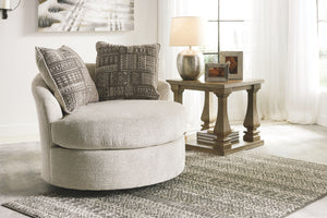  Loveseat