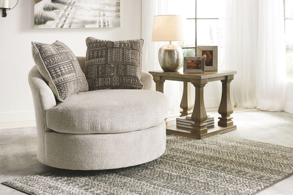  Loveseat