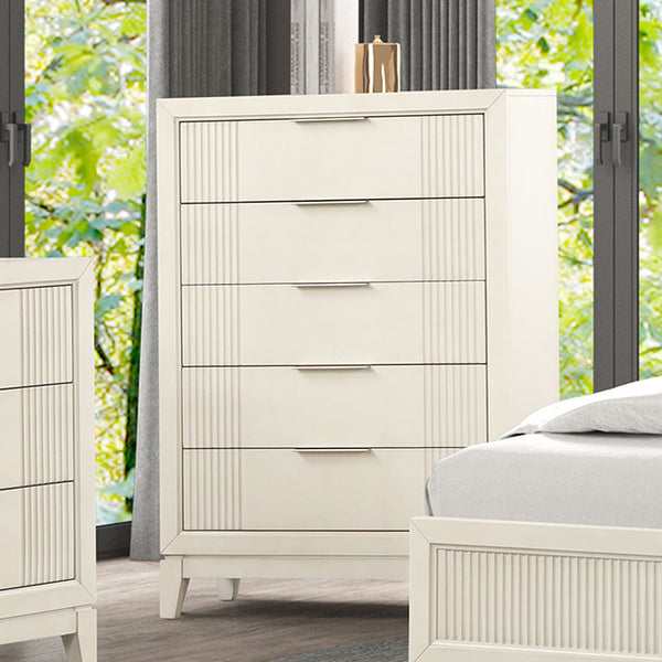Isadore Chest