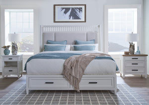 Americana Modern Bedroom Queen Shelter Bed