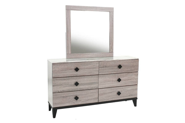 DRESSER