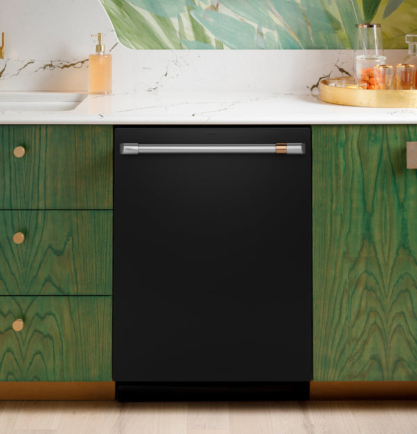 Café™ CustomFit ENERGY STAR Stainless Interior Smart Dishwasher with Ultra Wash Top Rack and Dual Convection Ultra Dry, 44 dBA