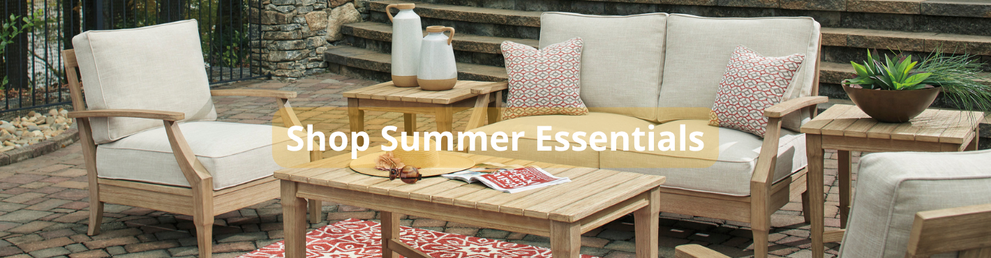 SummerEssentials Web Banner