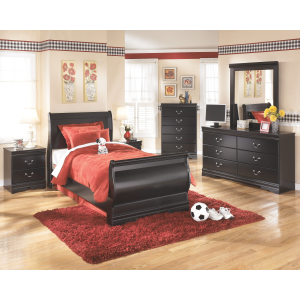 Huey Vineyard - 6 Pc. - Dresser, Mirror, Chest, Twin Sleigh Bed - Black