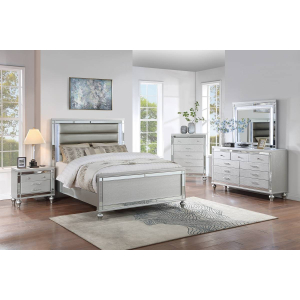Franklin Queen Bedroom 5 Piece Set w/ Bed, Dresser, Mirror, Nightstand & Chest