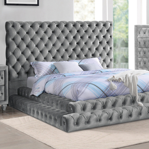 Stefania E.King Bed