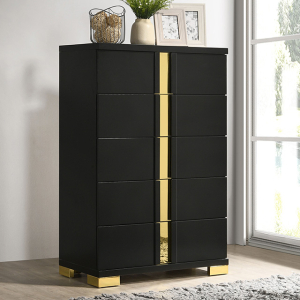 Lillestrom Chest