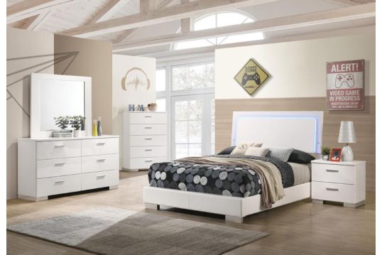 Felicity 4-piece Full Bedroom Set with LED Headboard Glossy White