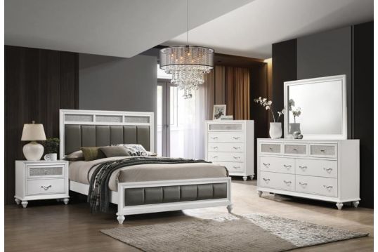 Barzini 4-piece California King Panel Bedroom Set White