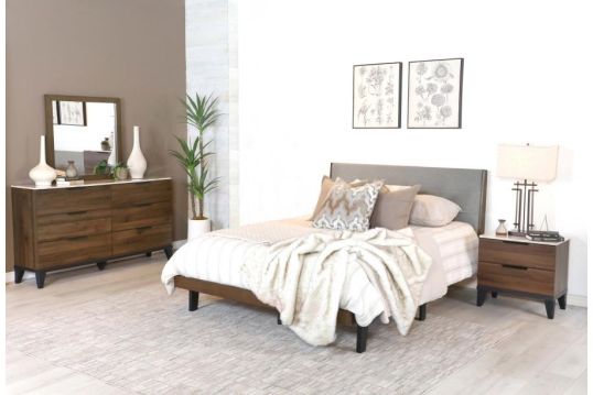 Mays 4-piece Upholstered Queen Bedroom Set Walnut Brown and Grey